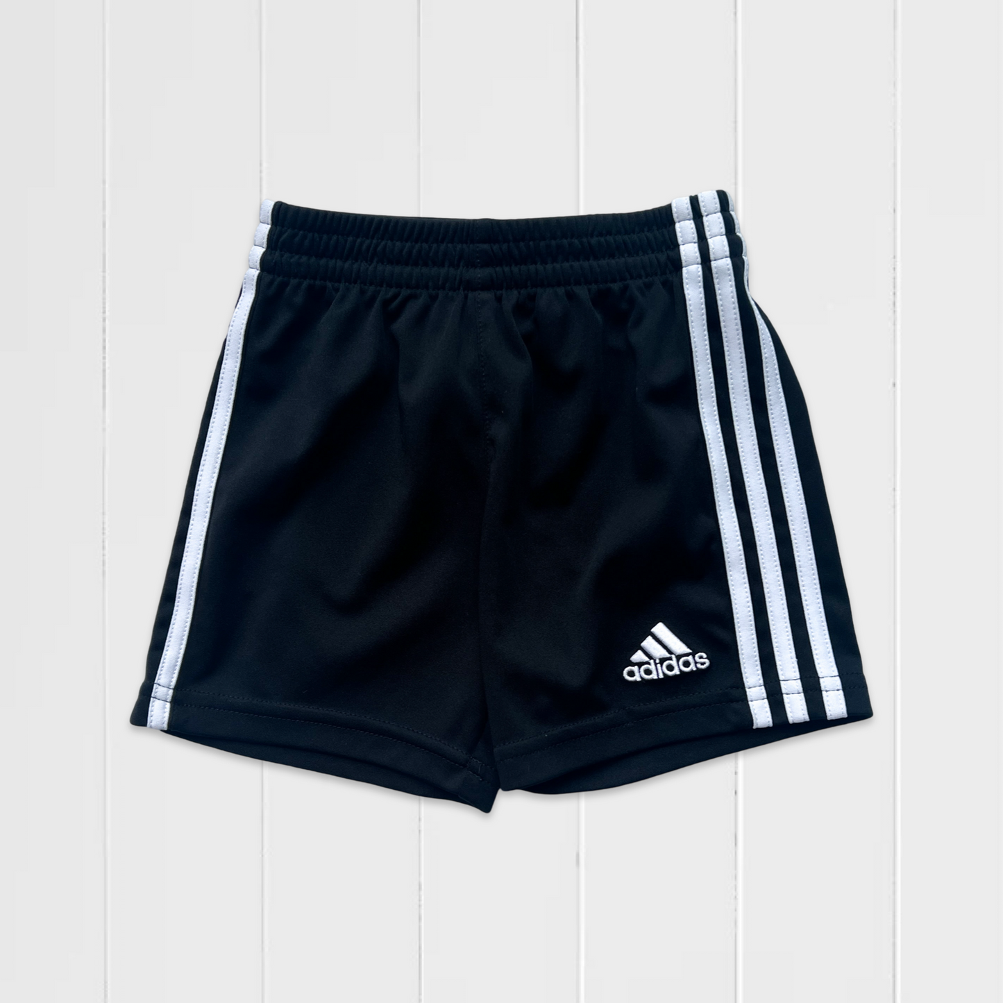 Adidas Shorts - 12m