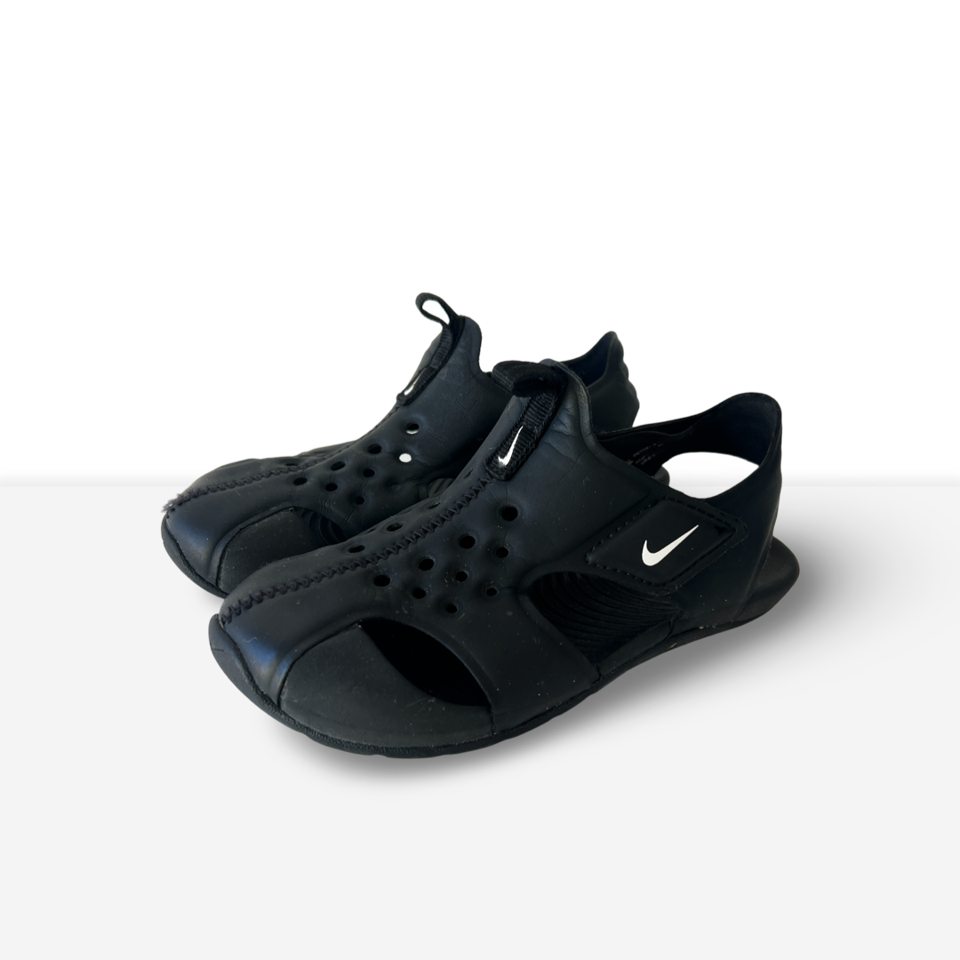 Nike Sandals - US 10c