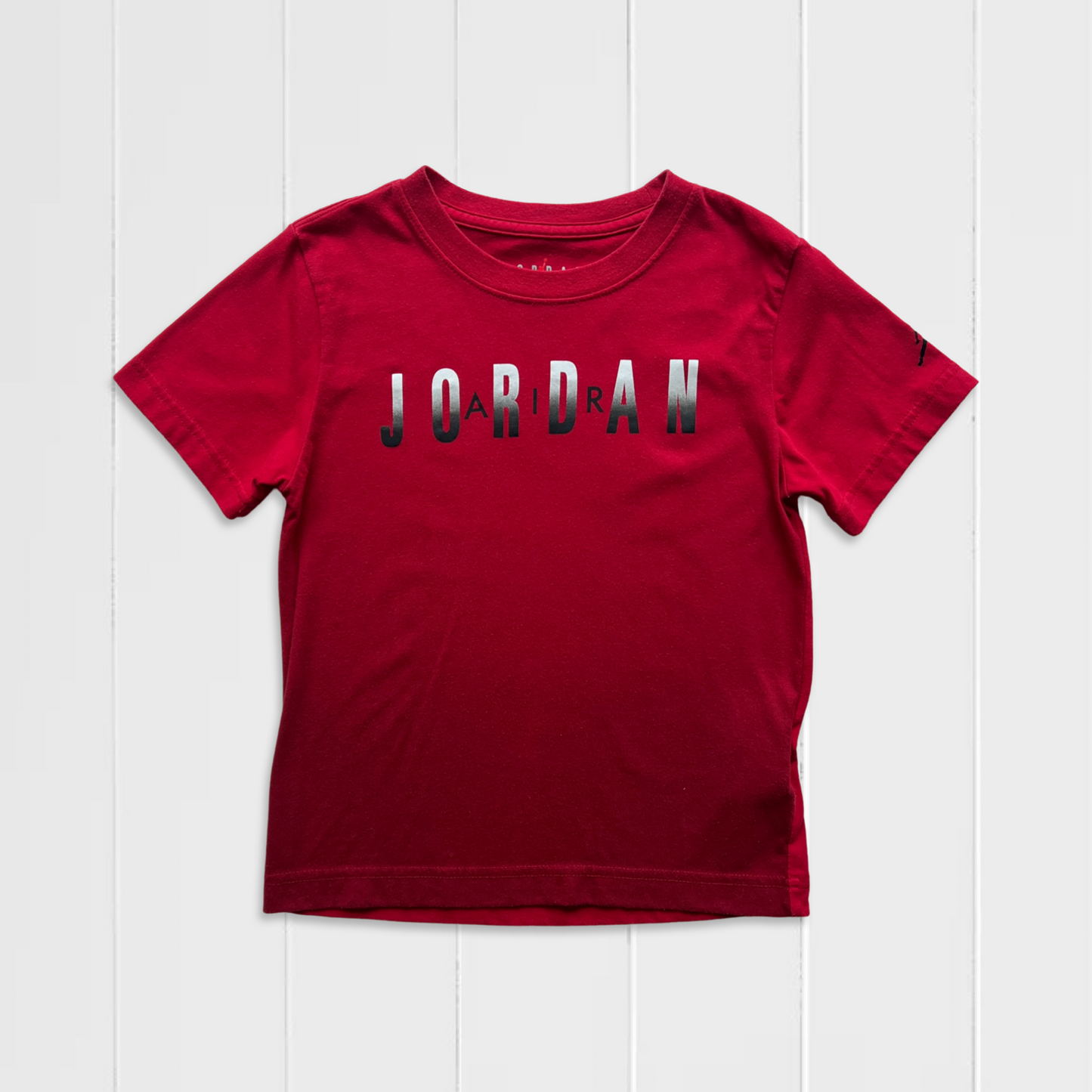 Air Jordan T-Shirt - 5y